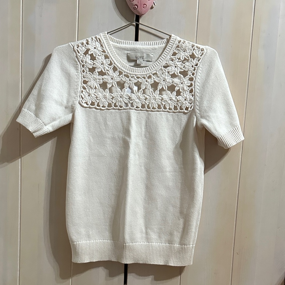 LOFT Cream Floral Knit Top